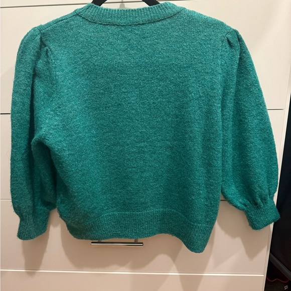 Zara Women's Green Sweater Small with jewel buttons - Picture 5 of 5